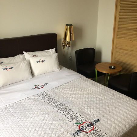 تشونغجو Apple Motel المظهر الخارجي الصورة